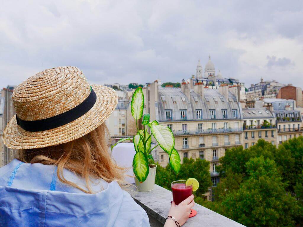 Bureau et terrasse : les 2 incontournables d’un appartement parisien post Covid 19
